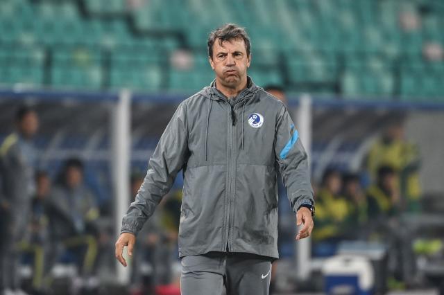 老队友对决何塞抓住救命稻草 首胜后急需解决一点