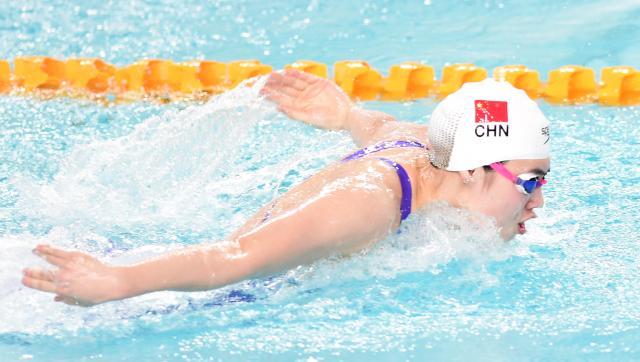 世界杯app下载-冠军赛张雨霏创100蝶赛季最佳 汪顺叶诗文晋级